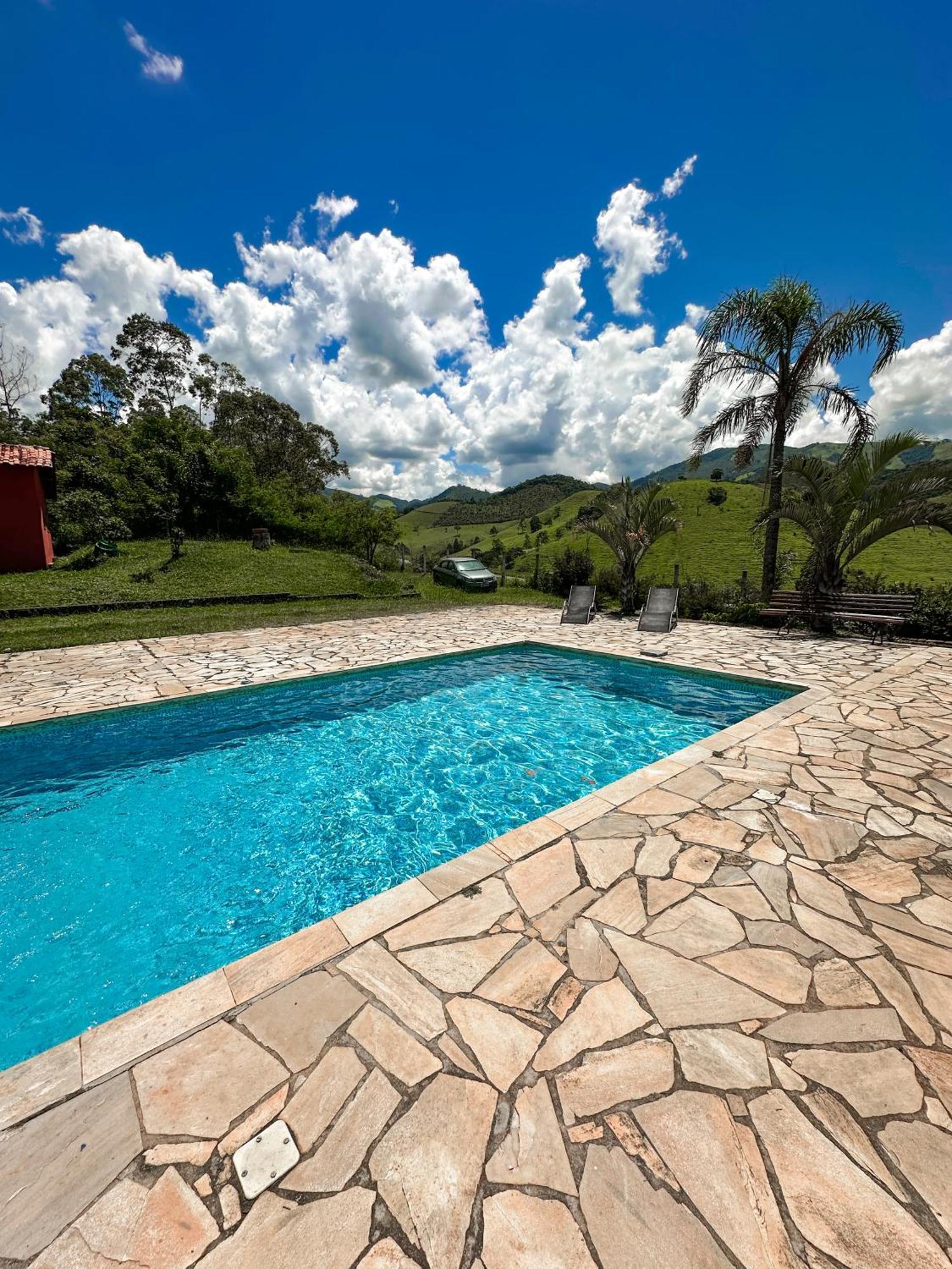 Pousada E Restaurante Casarao Passa-Quatro Buitenkant foto