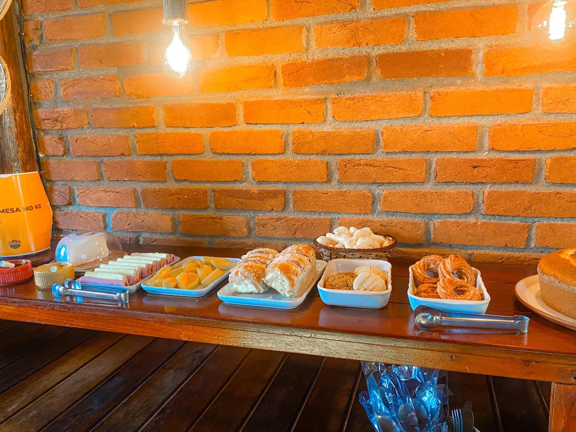 Pousada E Restaurante Casarao Passa-Quatro Buitenkant foto